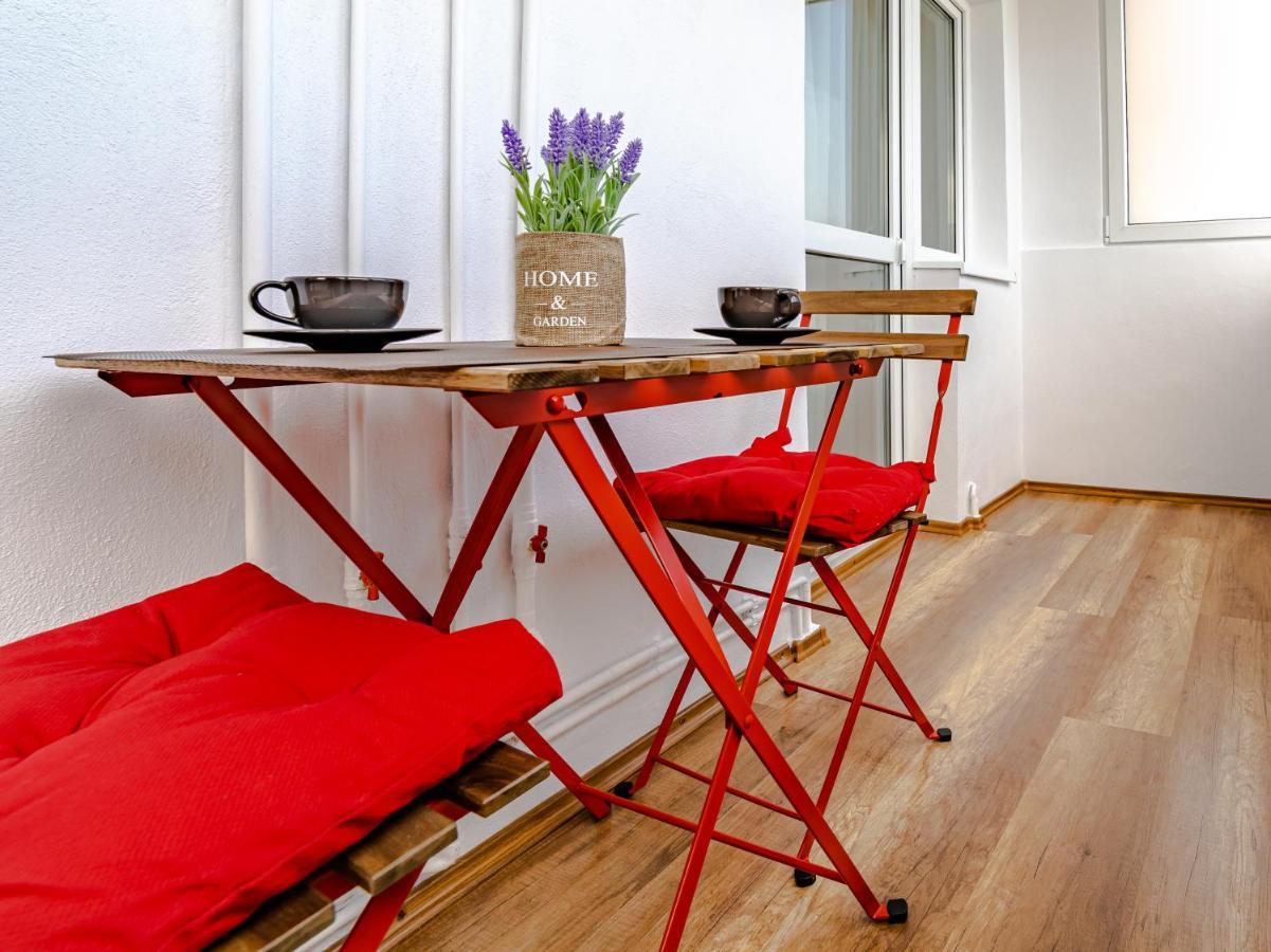 Apartament Garii Брашов Екстериор снимка