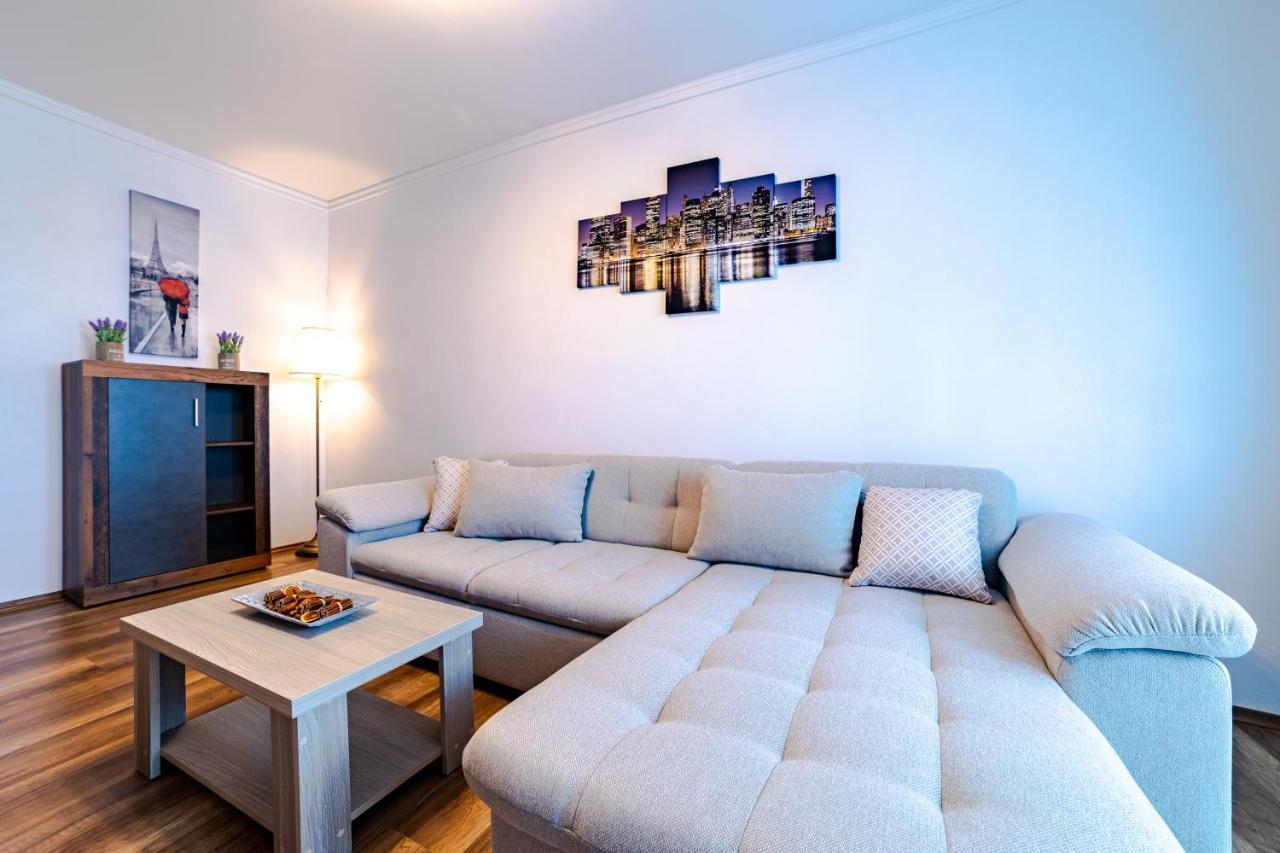 Apartament Garii Брашов Екстериор снимка