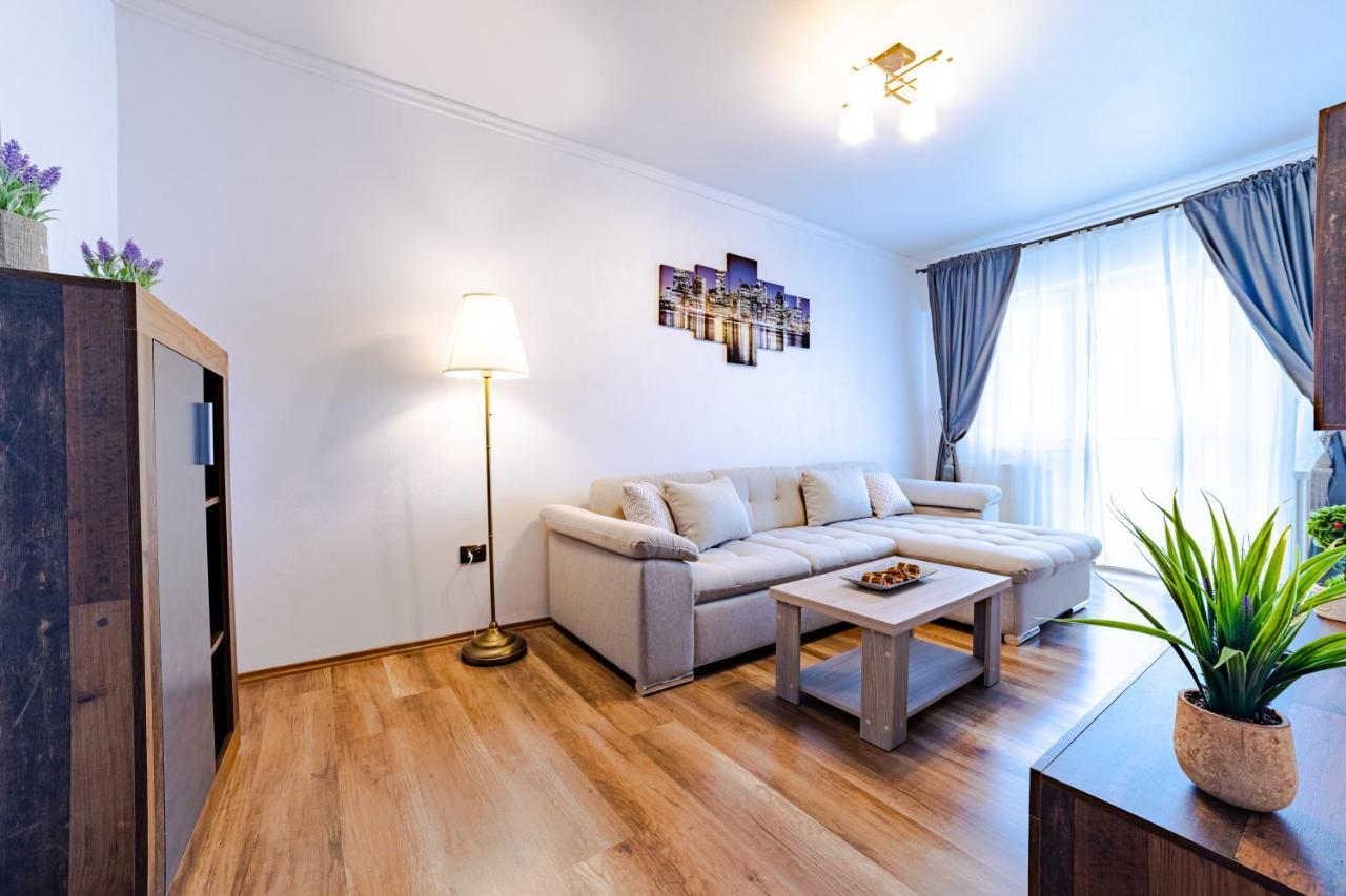 Apartament Garii Брашов Екстериор снимка